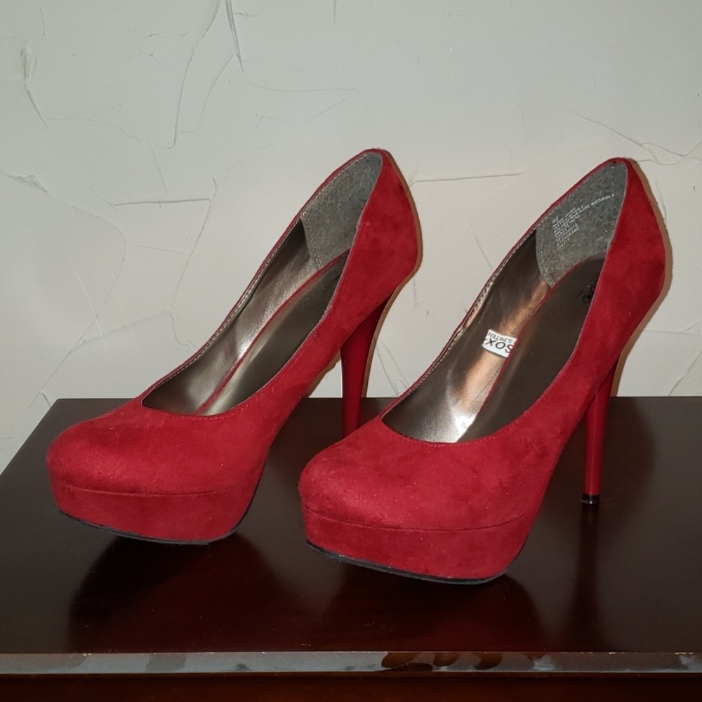 Gorgeous red suede shoes